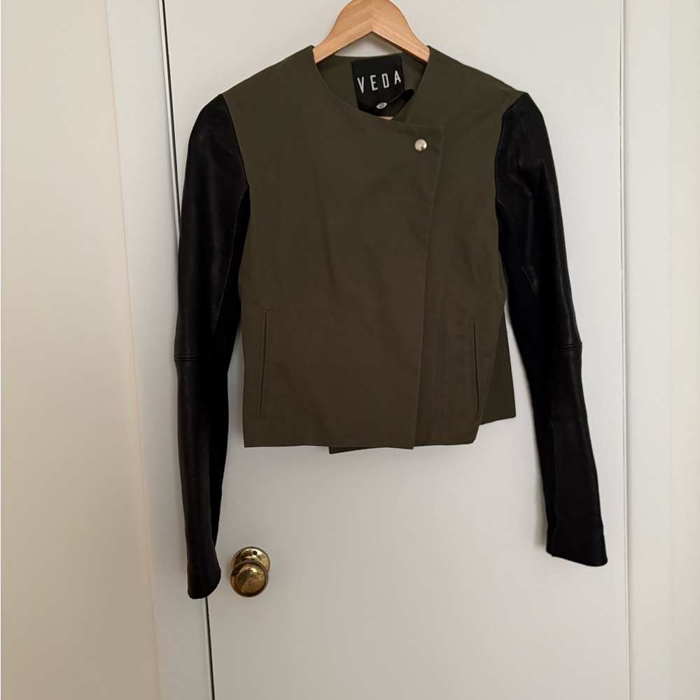Canvas and leather Veda jacket